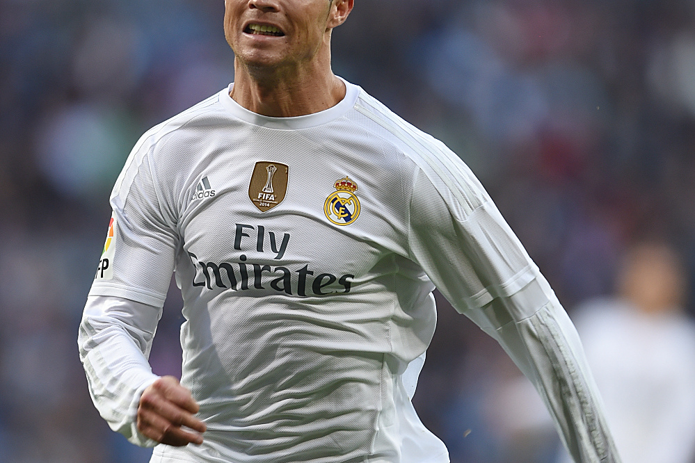 中国女足2-3苏格兰女足，张琳艳、吴澄舒互相传射，豪厄特吊射双响