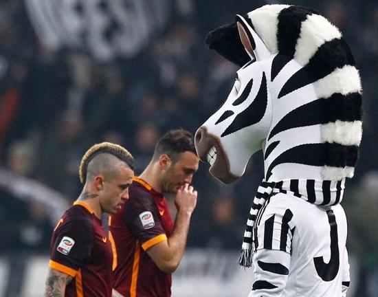 534场，诺伊尔追平伊梅尔并列德甲门将历史出场榜第二位