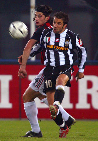 经纪人：因西涅仍配得上高水平联赛，拉齐奥对他感兴趣