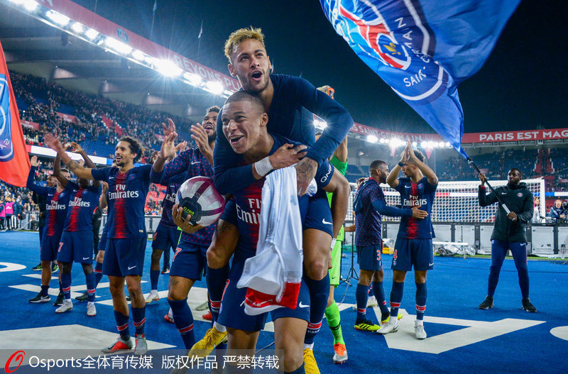 各项赛事助攻14次！奥利塞双线领跑欧冠和五大联赛助攻榜（多线14助！奥利塞欧冠与五大联赛助攻榜双料领跑）