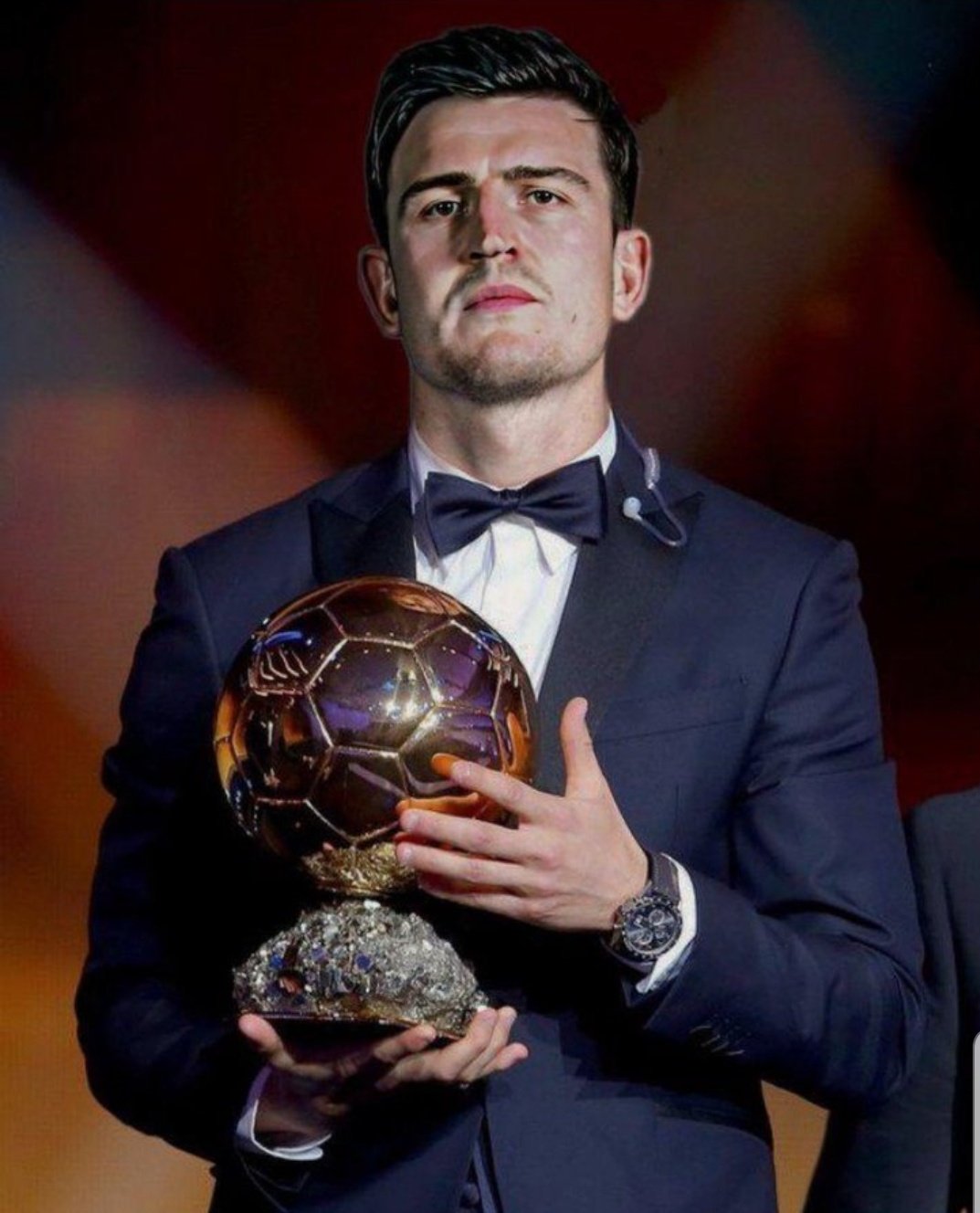 亚泰官方：对刘议阳实施“三停”；此前他被女友控诉出轨、裸聊