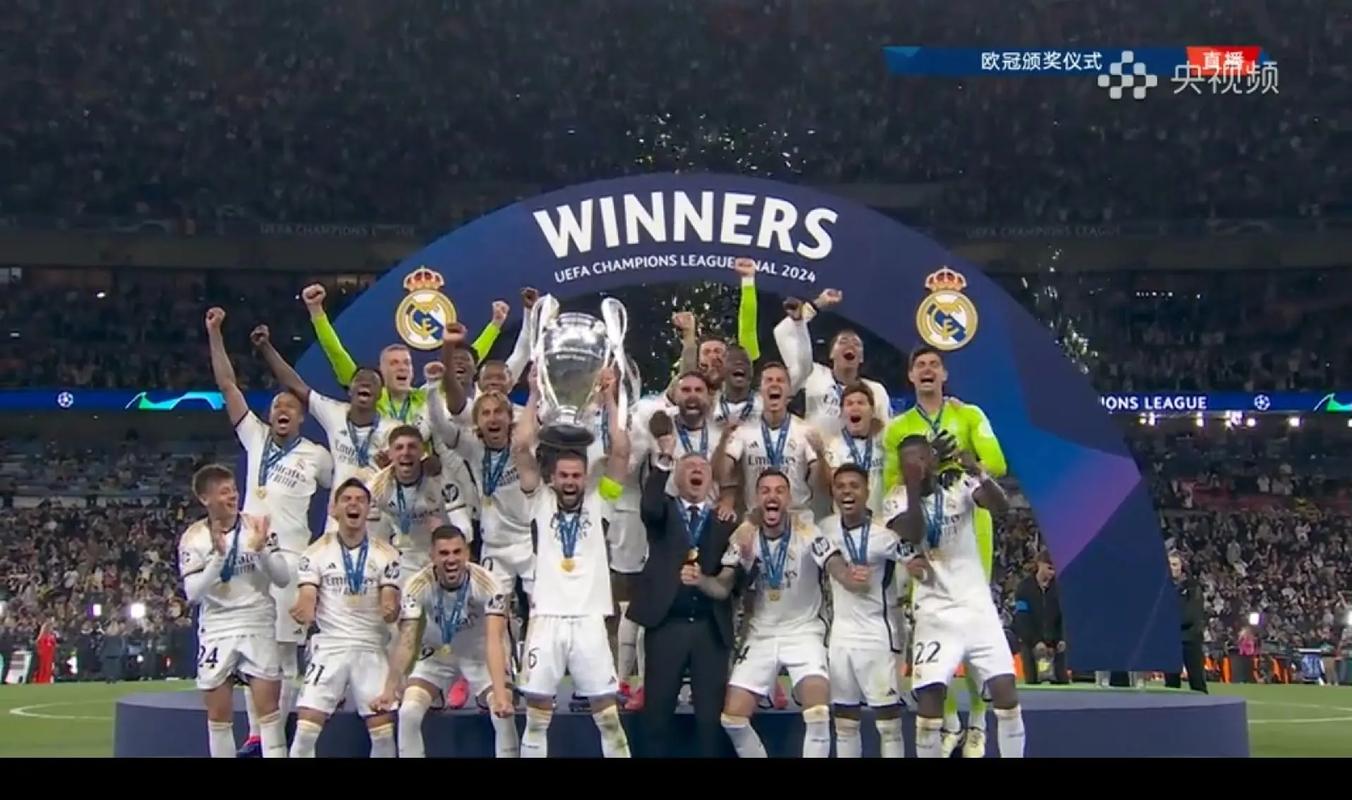 混团世界杯：梁靖崑单打告负莎头双打得分 中国8-2法国