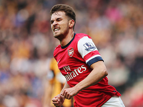 英超战报：吉马良斯角球破门，戈登点射，纽卡2-1伯恩利