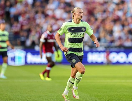 “谁将赢得本赛季的欧冠？” 安切洛蒂：“我的皇家马德里”（安切洛蒂放话：本赛季欧冠冠军属于我的皇马）