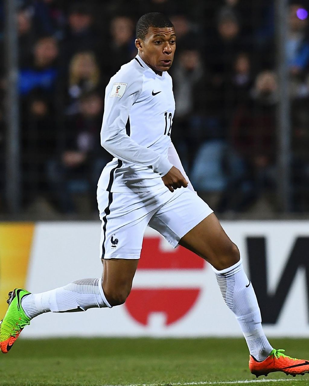 喷气机主帅：希望能在节礼日更进一步，击败麦克阿瑟FC（喷气机主教练：力争节礼日再进一步，拿下麦克阿瑟FC）